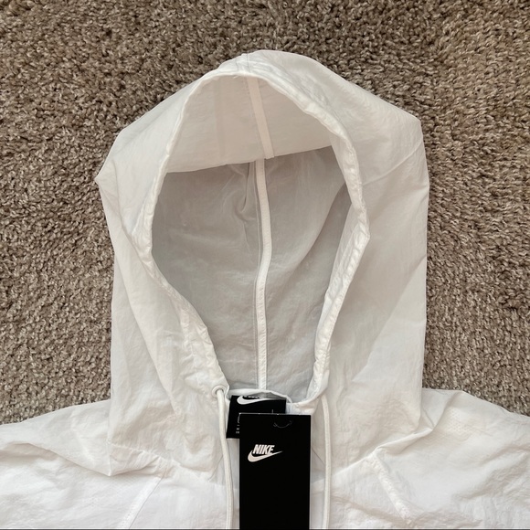 NIKE SPORTSWEAR HERITAGE WINDRUNNER SIGNATURE MENS HOODED JACKET SIZE SMALL WIND - Picture 4 of 7